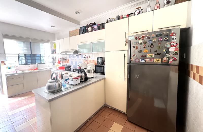 Rumah Teres 2 Tingkat untuk Dijual di Seksyen 11 (Kota Damansara) - Esther Lim - Kitchen - PropertyGuru.com.my