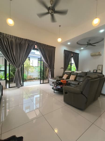 Rumah Kluster untuk Dijual di Iskandar Puteri (Nusajaya) (Johor) - Kok Hui - Living Room - PropertyGuru.com.my