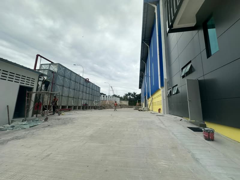 Detached Factory for Rent in Seri Kembangan (Selangor) - Lucas Lim - Exterior - PropertyGuru.com.my