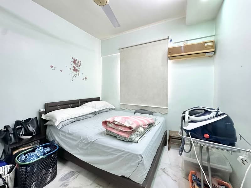 Pangsapuri untuk Dijual di Pangsapuri Seri Pinang - Syahrim Naim - Bedroom - PropertyGuru.com.my