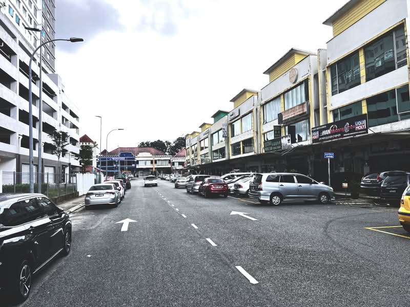 Kedai / Pejabat untuk Dijual di Taman Pelangi Indah (Ulu Tiram) - Kenny Ong - PropertyGuru.com.my