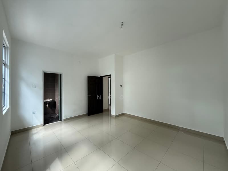 Rumah Berkembar untuk Dijual di Batu Pahat (Johor) - NGO - Interior - PropertyGuru.com.my