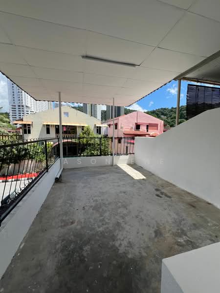 Rumah Teres 2 Tingkat untuk Dijual di Tanjung Tokong (Penang) - Jason Ewe - Balcony - PropertyGuru.com.my