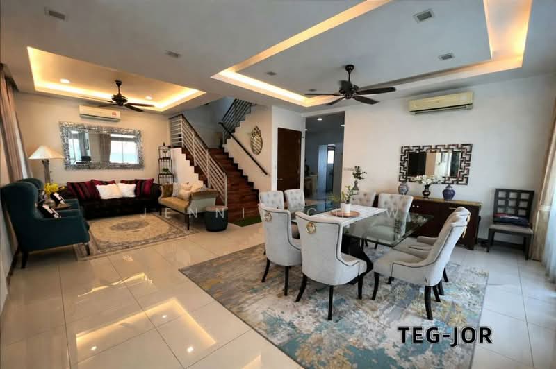 Rumah Berkembar untuk Dijual di Setia Eco Park (Setia Alam) - Jennie Chew - Living Room - PropertyGuru.com.my