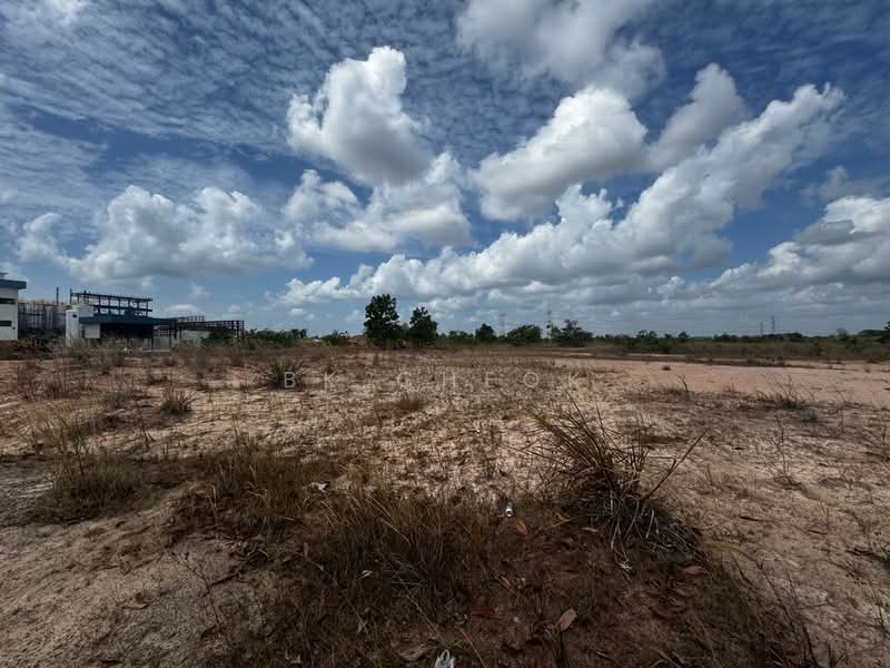 Industrial Land for Sale in Taman Desa Cemerlang (Ulu Tiram) - BK Cheok - PropertyGuru.com.my