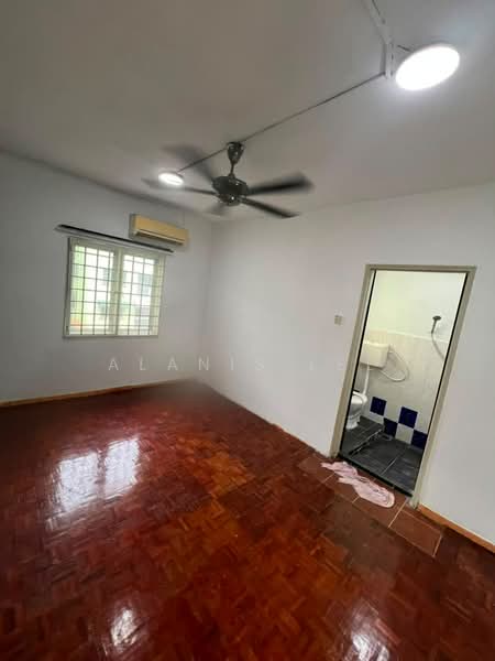 Pangsapuri untuk Disewa di Lily & Jasmine Apartment - Alanis Lee - PropertyGuru.com.my