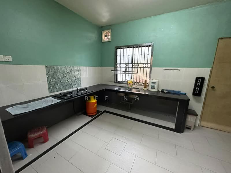 Rumah Teres 2 Tingkat untuk Dijual di Taman Pulai Utama (Skudai) - Bee Ng - Kitchen - PropertyGuru.com.my