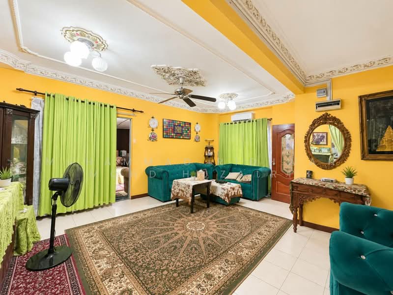 2-storey Terraced House for Sale in Taman Subang Impian (Shah Alam) - Muhammad Ridhwan Mohd Huzairi - Living Room - PropertyGuru.com.my