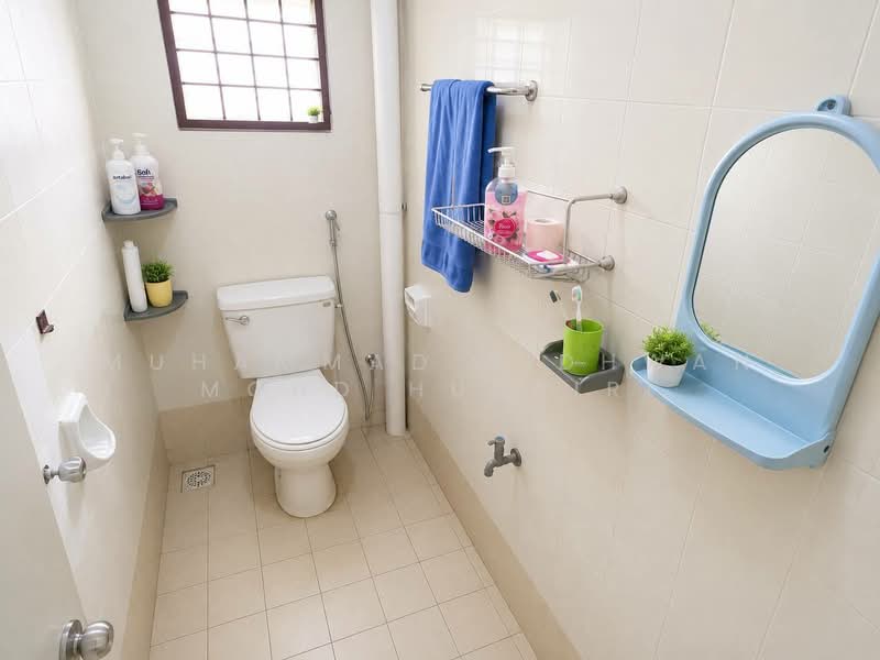 2-storey Terraced House for Sale in Taman Subang Impian (Shah Alam) - Muhammad Ridhwan Mohd Huzairi - Bathroom - PropertyGuru.com.my