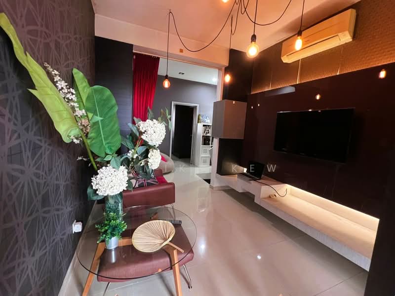 3-storey Terraced House for Sale in Mutiara Bukit Jalil (Bukit Jalil) - Yumiko Kew - Living Room - PropertyGuru.com.my