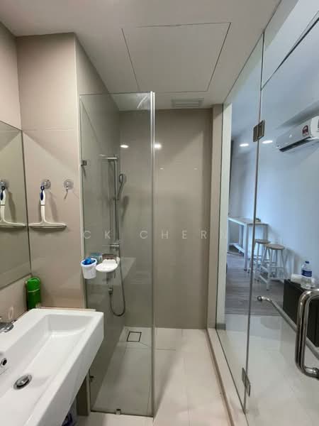 Service Residence for Rent at Southlink - CK Chern - Bathroom - PropertyGuru.com.my