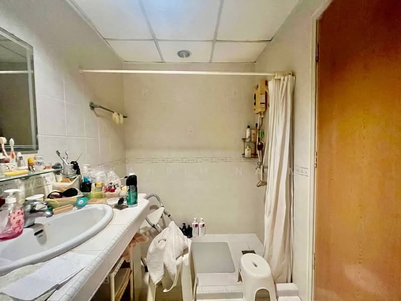 Condominium for Sale at Sri Alam Condominium - Syahrim Naim - Bathroom - PropertyGuru.com.my
