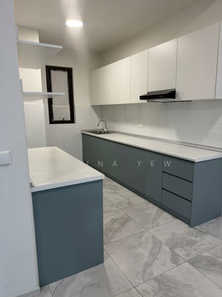 Terraced House for Rent in Taman Bukit Serdang (Seri Kembangan) - Regina Yew - Kitchen - PropertyGuru.com.my