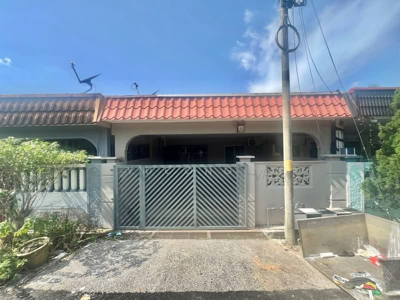 Rumah Teres 1 Tingkat untuk Dijual di Kulai Besar (Kulai) - Yucong . - Exterior - PropertyGuru.com.my