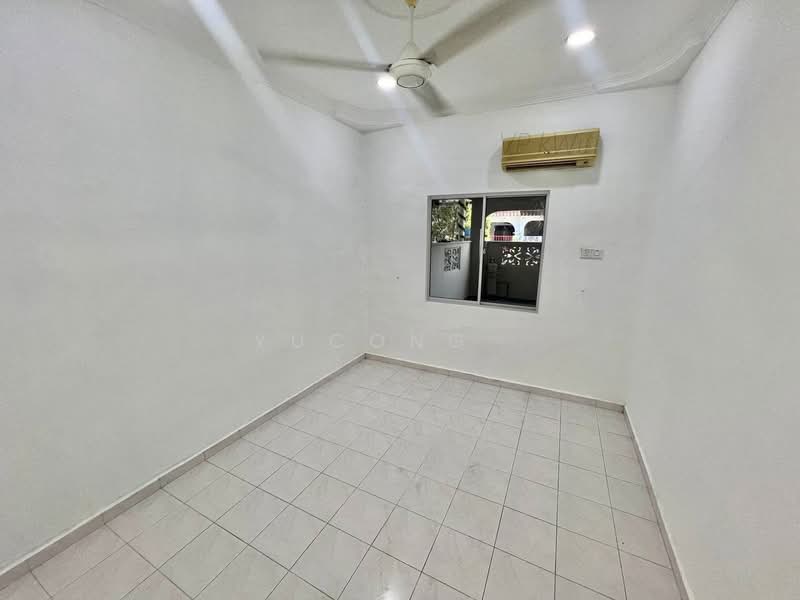 Rumah Teres 1 Tingkat untuk Dijual di Kulai Besar (Kulai) - Yucong . - Interior - PropertyGuru.com.my