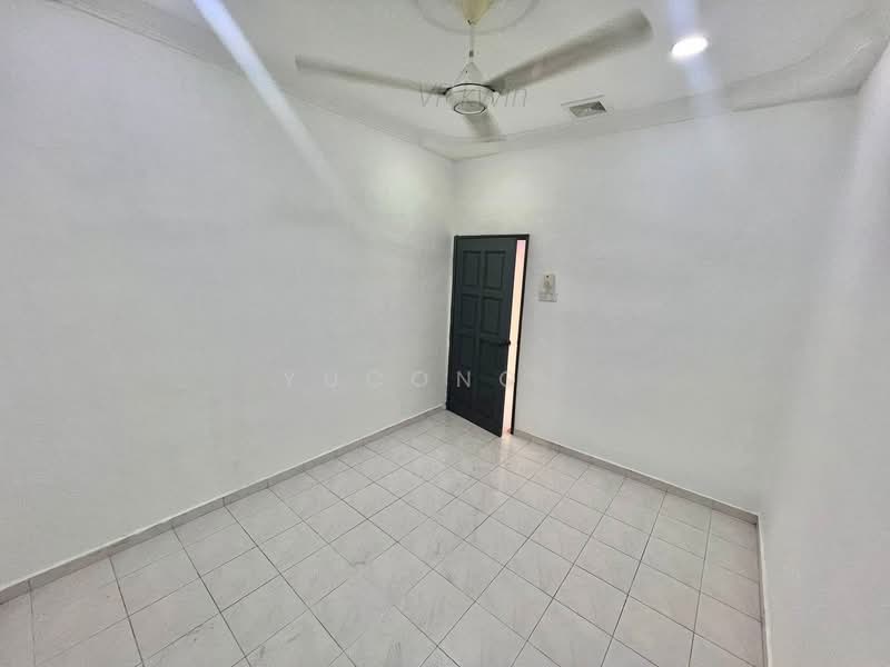 Rumah Teres 1 Tingkat untuk Dijual di Kulai Besar (Kulai) - Yucong . - Interior - PropertyGuru.com.my