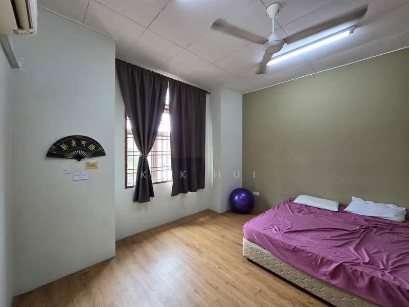 2-storey Terraced House for Sale in Taman Desa Tebrau (Tebrau) - Kok Hui - Bedroom - PropertyGuru.com.my