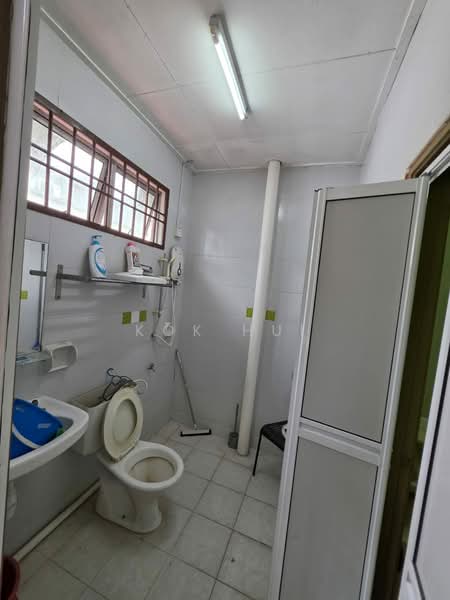 2-storey Terraced House for Sale in Taman Desa Tebrau (Tebrau) - Kok Hui - Bathroom - PropertyGuru.com.my