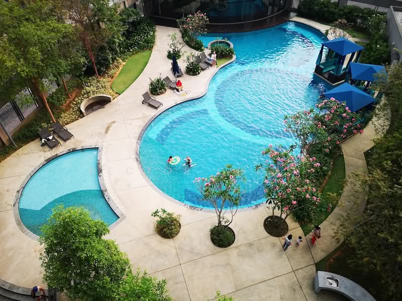 Kondominium untuk Dijual di 6 CapSquare - Hector Cheah - Pool - PropertyGuru.com.my