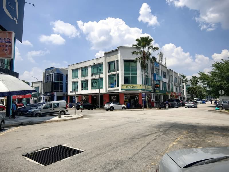 Kedai untuk Dijual di Taman Equine (Seri Kembangan) - Sky Chan - PropertyGuru.com.my