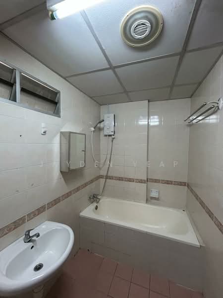 Kondominium untuk Disewa di Putra Place Condominium - Jayden Yeap - PropertyGuru.com.my