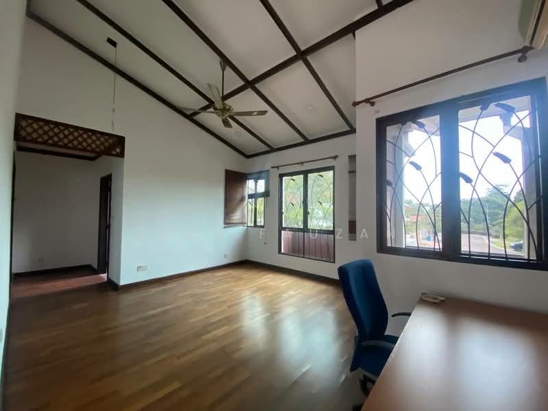 Rumah Teres 2 Tingkat untuk Disewa di Bukit Jelutong (Shah Alam) - Zann Fauzan - Study - PropertyGuru.com.my