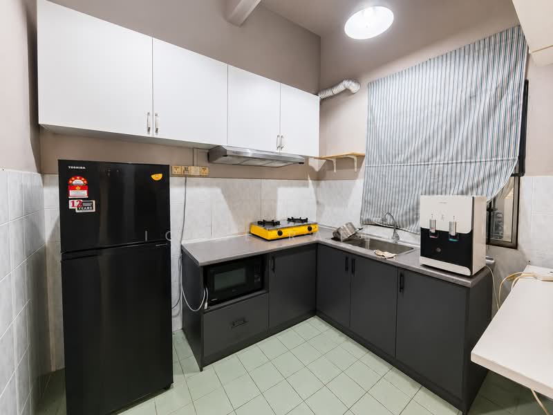 Condominium for Sale at Casa Villa Condominium - Iqbal Rafei - Kitchen - PropertyGuru.com.my