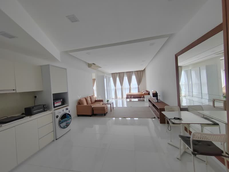 Servis Apartment untuk Dijual di Regalia Residence - Yean Ma - Living Room - PropertyGuru.com.my