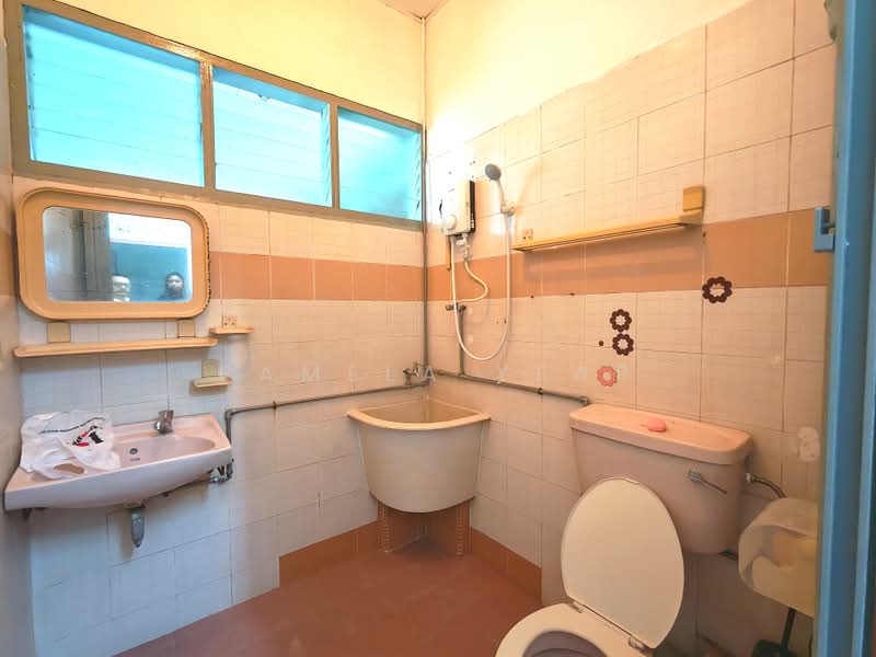 Apartment for Rent at Desa Timur - Pamela Yeap - Bathroom - PropertyGuru.com.my