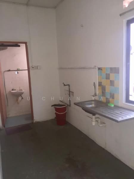 Shop for Sale in Taman Melaka Raya (Melaka City) - Yu Chuan Yau - PropertyGuru.com.my
