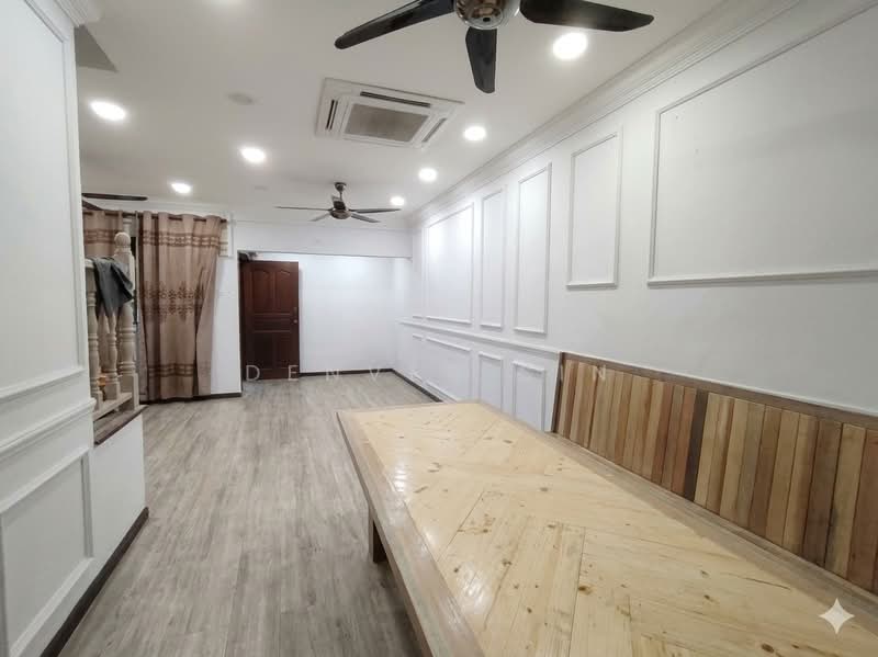 2.5-storey Terraced House for Sale in Taman Desa Karunmas (Balakong) - Denver Sin - Living Room - PropertyGuru.com.my