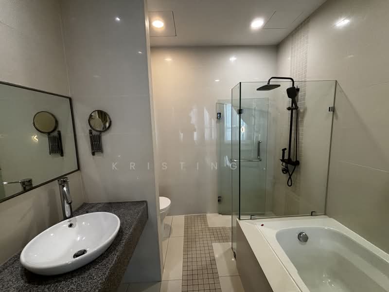 Condominium for Rent at Kiaramas Ayuria - Kristing . - PropertyGuru.com.my