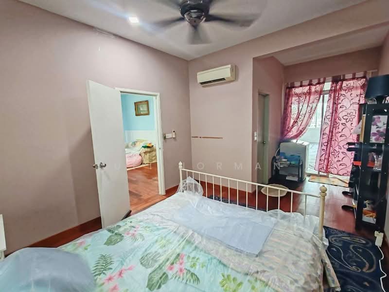 Semi-Detached House for Sale in Taman Nusa Idaman (Iskandar Puteri (Nusajaya)) - Sufi Norman - Bedroom - PropertyGuru.com.my