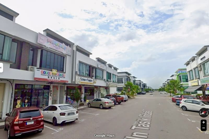 Shop for Sale in Taman Tasik Indah (Kluang) - Lily Wee - PropertyGuru.com.my
