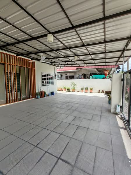 Rumah Banglo untuk Dijual di Bukit Merah (Lahat) - Selina Wong - PropertyGuru.com.my