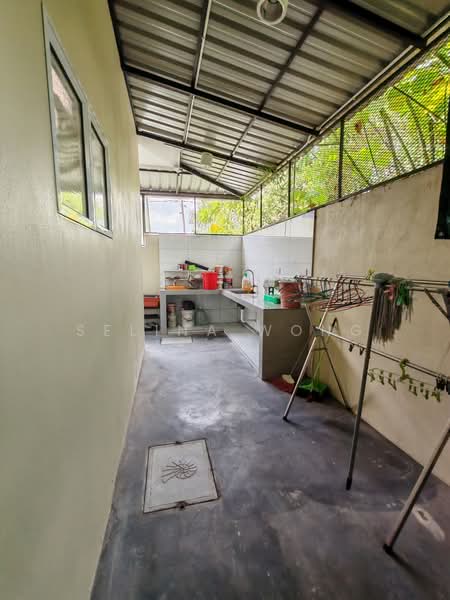 Rumah Banglo untuk Dijual di Bukit Merah (Lahat) - Selina Wong - PropertyGuru.com.my