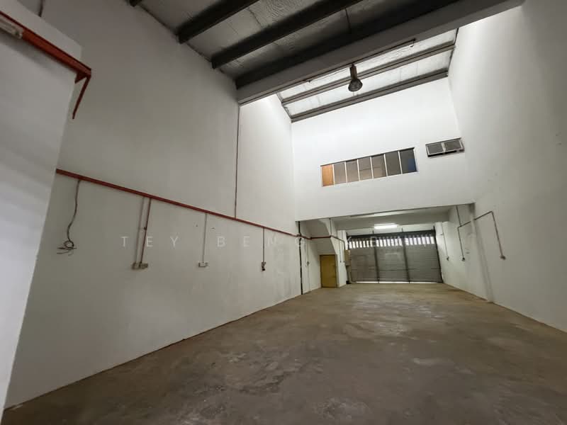 Kilang untuk Disewa di Puchong (Selangor) - Tey Beng Keat - Interior - PropertyGuru.com.my