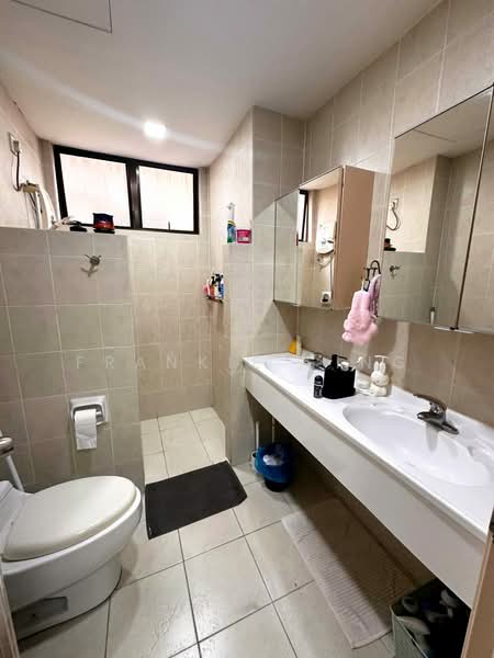 Kondominium untuk Disewa di Casa Tropicana - Frankie Sing - Bathroom - PropertyGuru.com.my