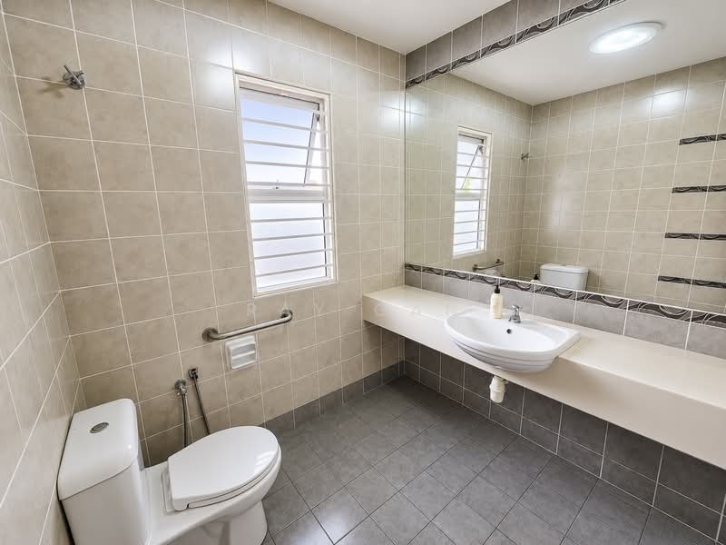 Semi-Detached House for Sale in Sunway Alam Suria (Shah Alam) - Ray Gan - Bathroom - PropertyGuru.com.my