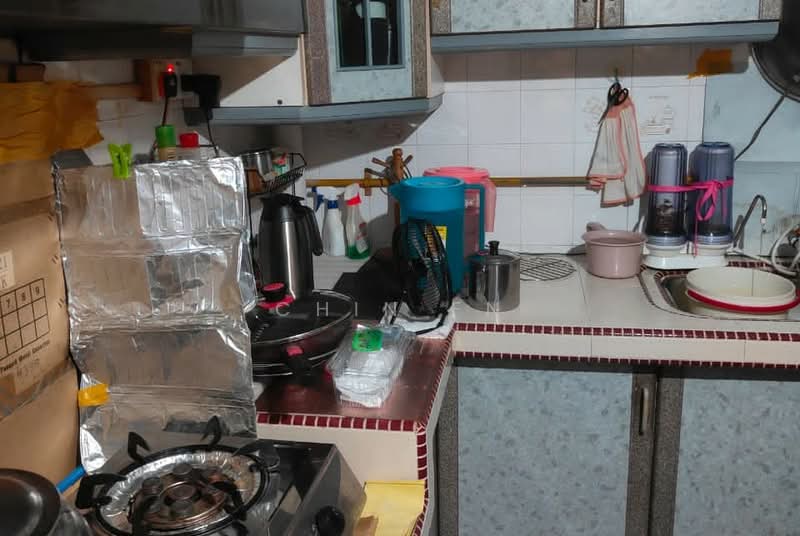 Apartment for Sale at Indah Apartments - CHIN FN - Kitchen - PropertyGuru.com.my