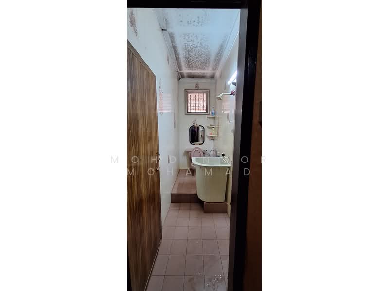 2-storey Terraced House for Sale in Seksyen 4 (Shah Alam) - Mohd Noor Mohamad - PropertyGuru.com.my