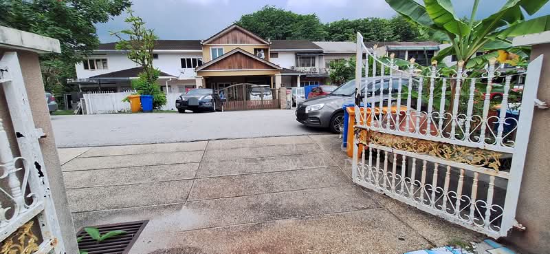 2-storey Terraced House for Sale in Seksyen 4 (Shah Alam) - Mohd Noor Mohamad - PropertyGuru.com.my