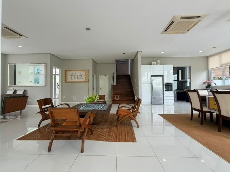 Semi-Detached House for Sale in Ampang Jaya (Ampang) - Yumiko Kew - Living Room - PropertyGuru.com.my