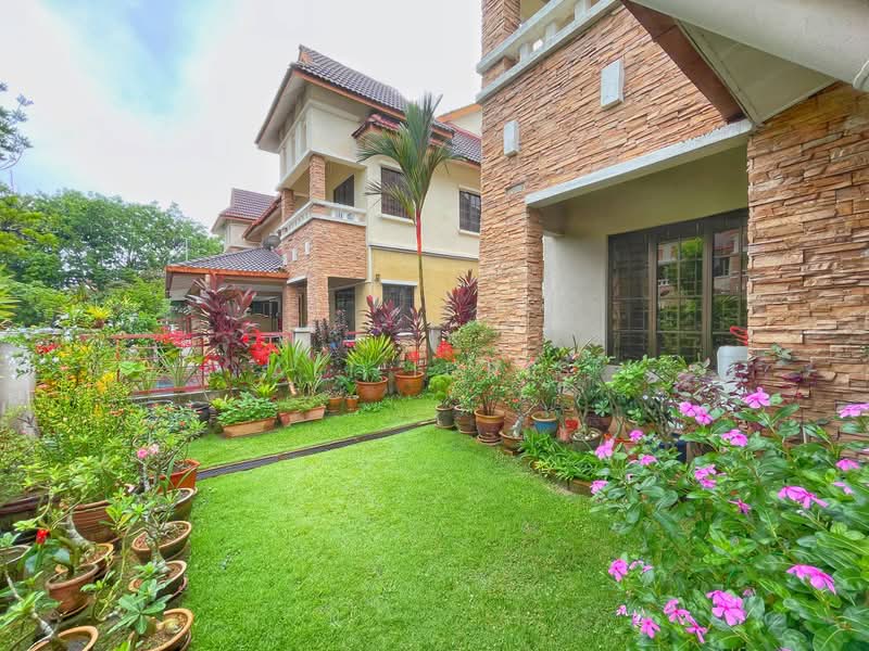 Semi-Detached House for Sale in Bandar Nusaputra (Puchong) - Ali Idris - Exterior - PropertyGuru.com.my