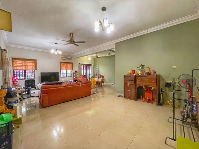 Semi-Detached House for Sale in Bandar Nusaputra (Puchong) - Ali Idris - Living Room - PropertyGuru.com.my