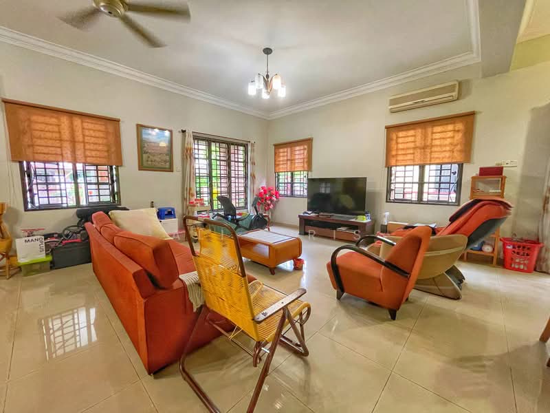 Semi-Detached House for Sale in Bandar Nusaputra (Puchong) - Ali Idris - Living Room - PropertyGuru.com.my