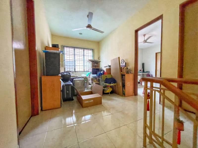 Semi-Detached House for Sale in Bandar Nusaputra (Puchong) - Ali Idris - Interior - PropertyGuru.com.my