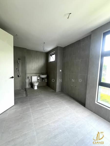 Rumah Banglo untuk Dijual di Telok Panglima Garang (Selangor) - Wilson Ng - Bathroom - PropertyGuru.com.my