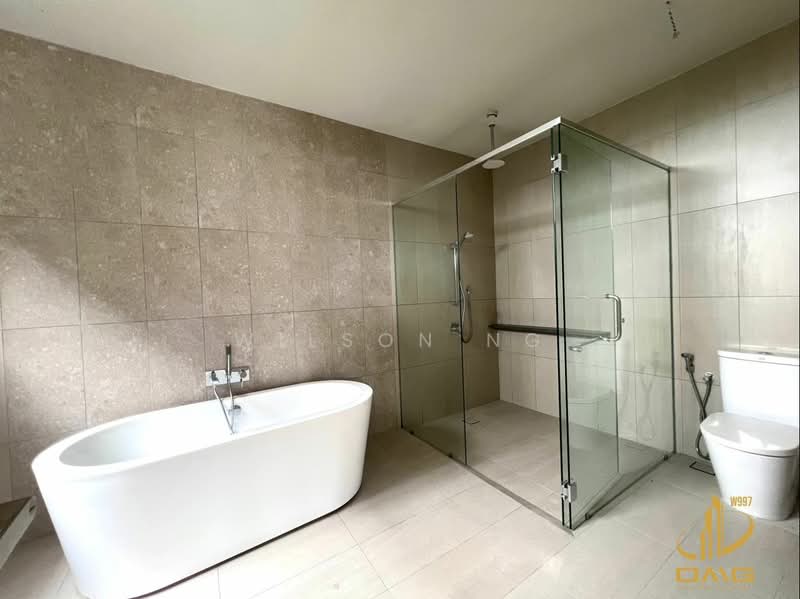 Rumah Banglo untuk Dijual di Telok Panglima Garang (Selangor) - Wilson Ng - Bathroom - PropertyGuru.com.my