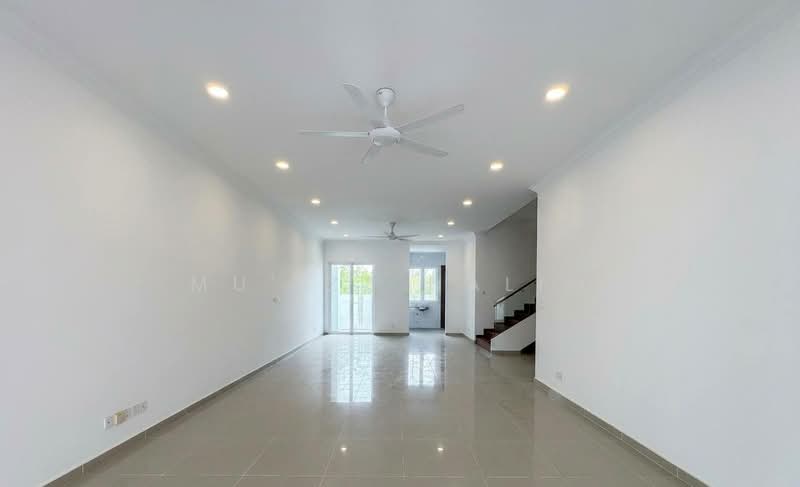 Rumah Teres 2 Tingkat untuk Disewa di Cyberjaya (Selangor) - Mu'izz Halim - Living Room - PropertyGuru.com.my